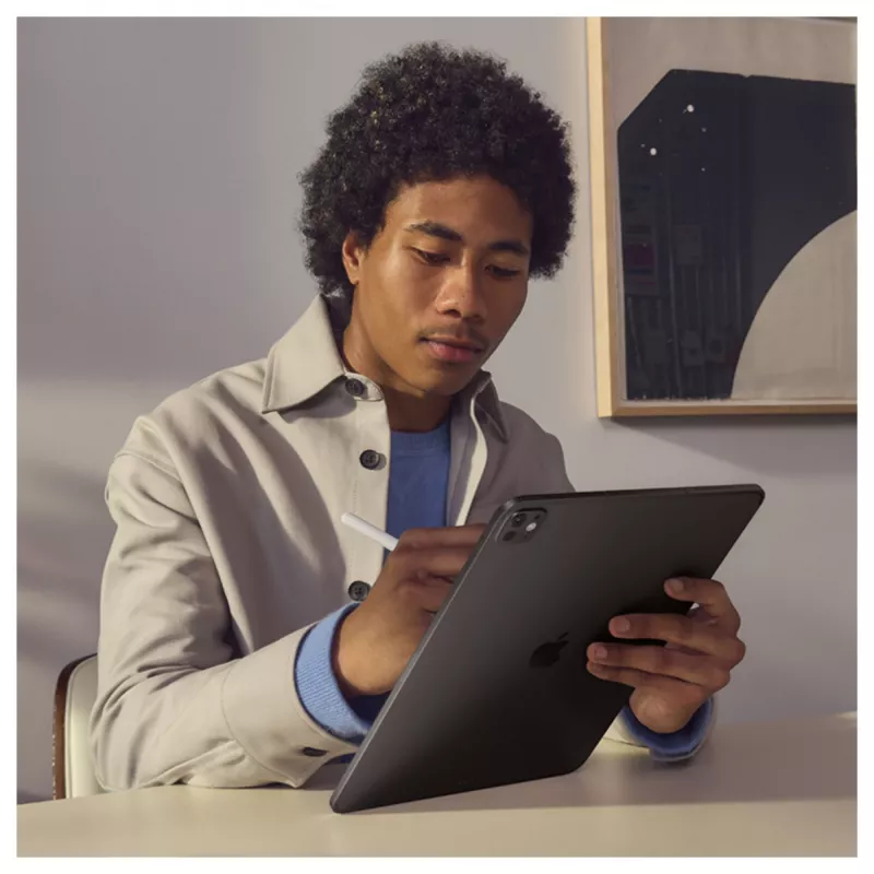 iPad Pro 11 M5, Space Black, 2TB, Wi-Fi + Cellular, standaardglas
