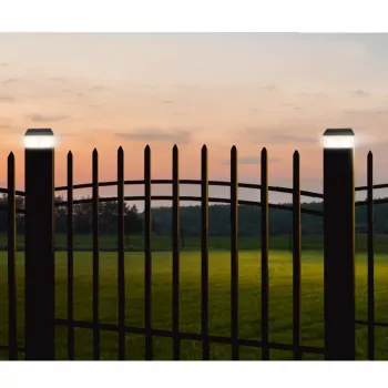GB128 LED-solarlamp voor hekpalen en tuin, zwart - groen blauw