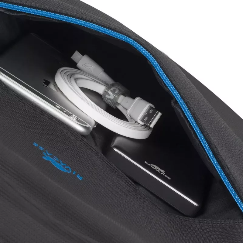 Laptoprugzak Regent 17.3/8069 zwart RIVACASE