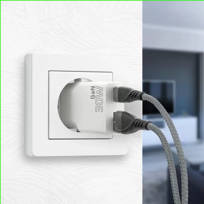 Universele USB-wandlader everActive SC-380Q super slank QC 3.0 – Quick Charge 3.0, compact ontwerp