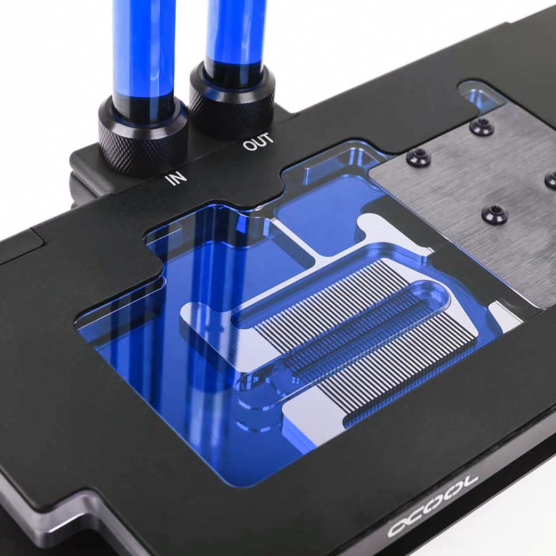 Alphacool Eiswasser Crystal Blauw, 1000ml kant-en-klare koelvloeistof - blauw