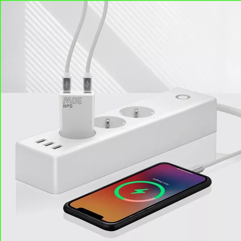 Voeding everActive SC-385Q super slank QC 4 Fast Charging — USB-snellader, compact ontwerp