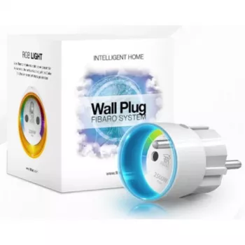Fibaro FGWPE-102 ZW5 smart plug wit