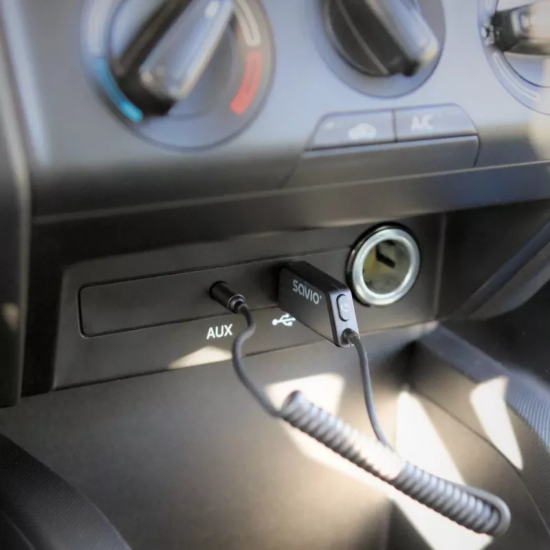 Savio TR-16 transmitter AUX-adapter met handsfree functie, Bluetooth 5.3, Google Assistant/Siri