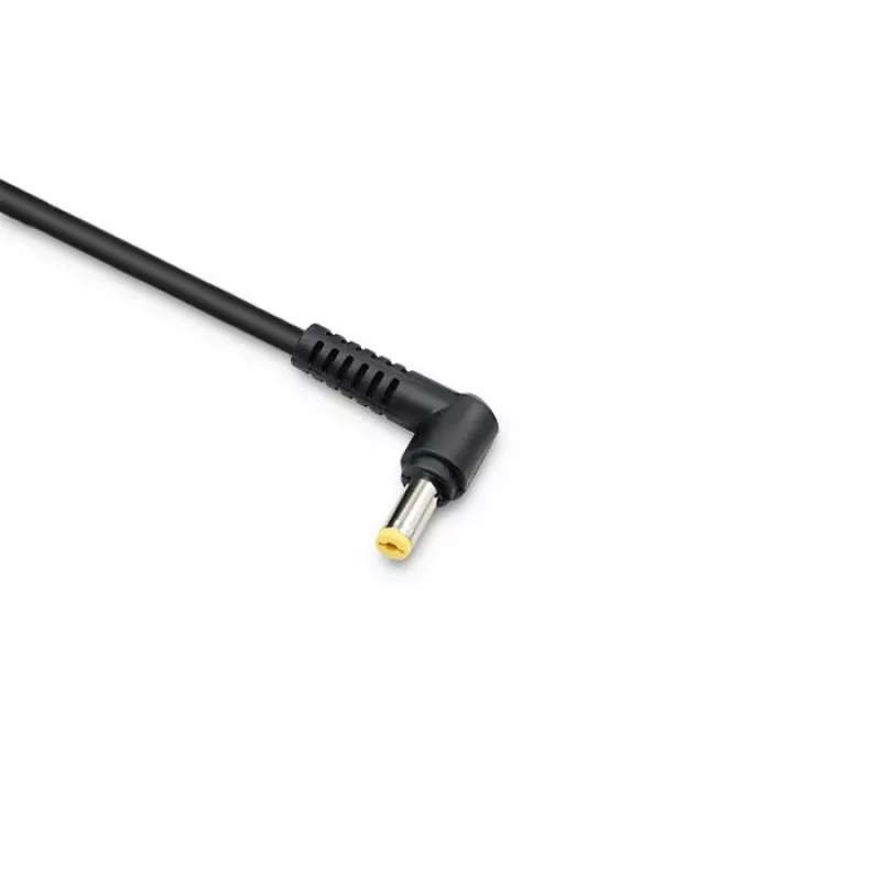 Voeding QOLTEC 45W 19V 2,37A met 5,5x1,7 mm stekker