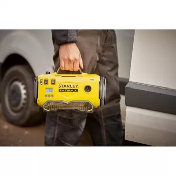 V20 11 bar compressor met drie stroombronnen