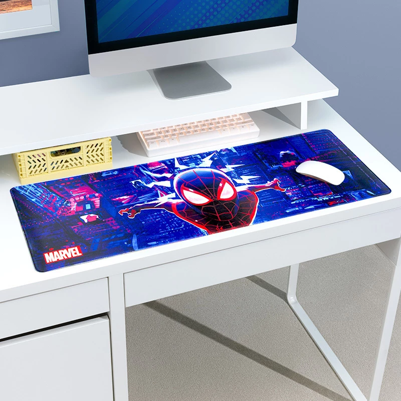 Bureaumat Paladone Spiderman Miles Morales – groot gaming-/werkblad, antislip onderkant