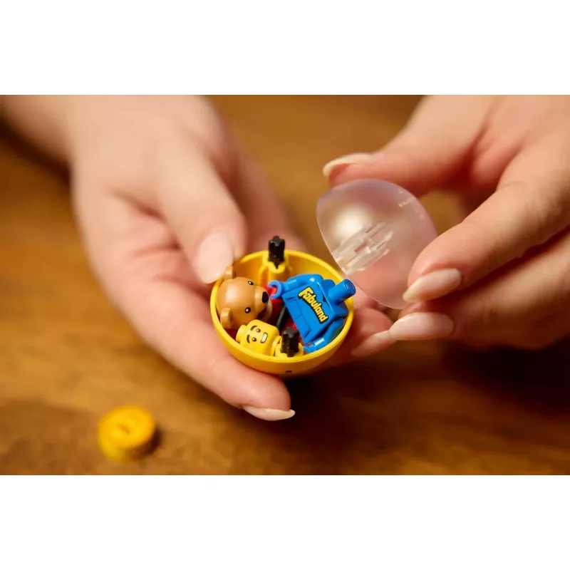LEGO IDEAS 21358 minifigurenautomaat