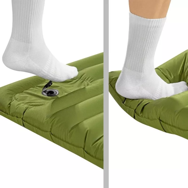 Toeristenmat met ingebouwde pomp NILS Camp NC4101 groen
