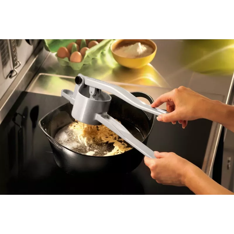Aardappelpers GEFU 13170 - aluminium spätzle- en aardappelpers
