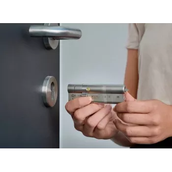NUKI Smart Lock ULTRA slim slot