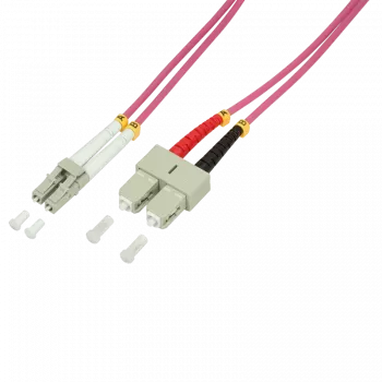 LogiLink - Patchkabel - LC Multi-Mode (M) naar SC Multi-Mode (M) - 15,0 m - Glasvezel - 50/125 µm - OM4 - halogeenvrij - heidekrauiviolet (FP4LS15)