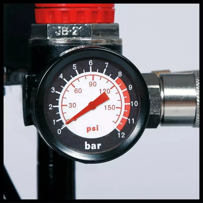 Compressor TE-AC 110/6 Silent Plus (zwart/rood, 550 W)