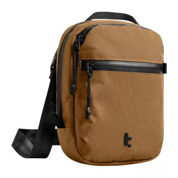 Reistas Tomtoc Aviator-T37 met schouderband, X-Pac-stof, bruin