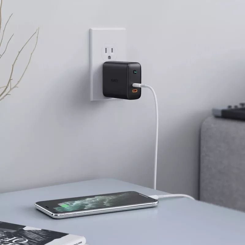 AUKEY PA-D2 oplader voor mobiele apparaten 36W zwart binnen