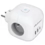Stekkerdoos QOLTEC 52548 met 3× AC-stopcontacten en USB-aansluiting