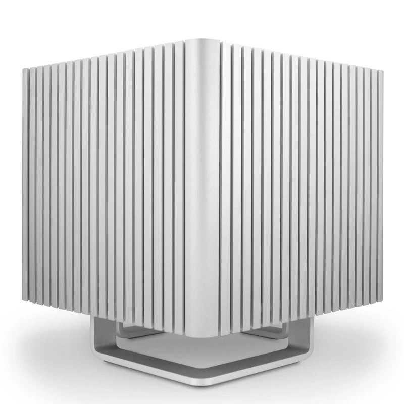Streacom DB4 ventilatorloze cube-behuizing + Nano 120 watt voeding - zilver