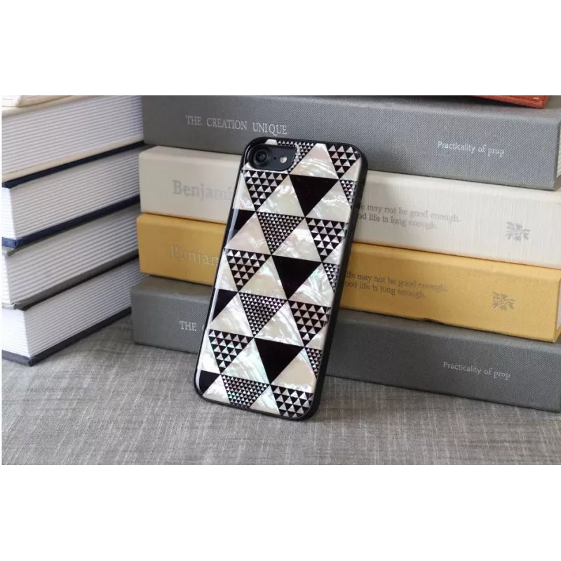 iKins hoesje voor Apple iPhone 8/7 — piramidepatroon, zwart