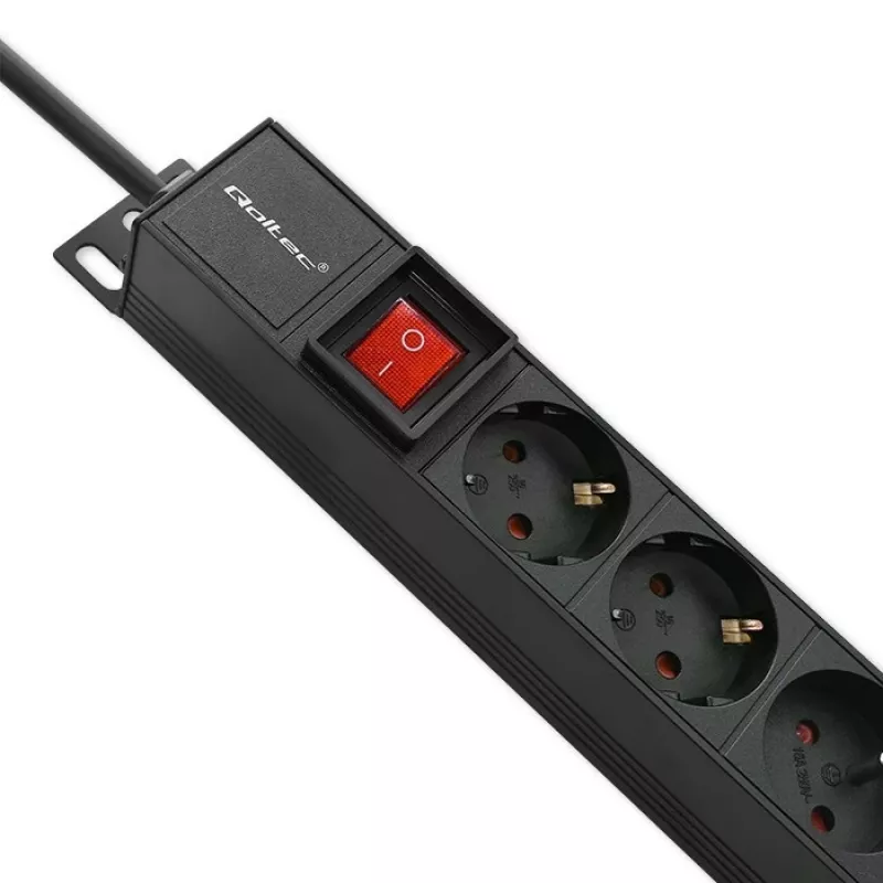 Qoltec aluminium PDU voor RACK | 16A | 16 x Schuko | verticaal | 1,8 m