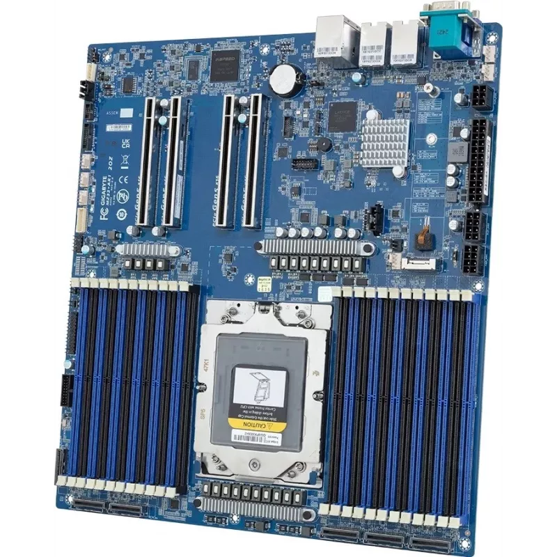 Gigabyte MZ33-AR1 SP5 AMD moederbord