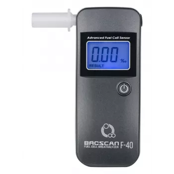 Ademalcoholtester BACscan F-40, contactloos, BAC 0–4%, 1% nauwkeurigheid, 20s opwarmtijd, LCD, batterij AAA×2