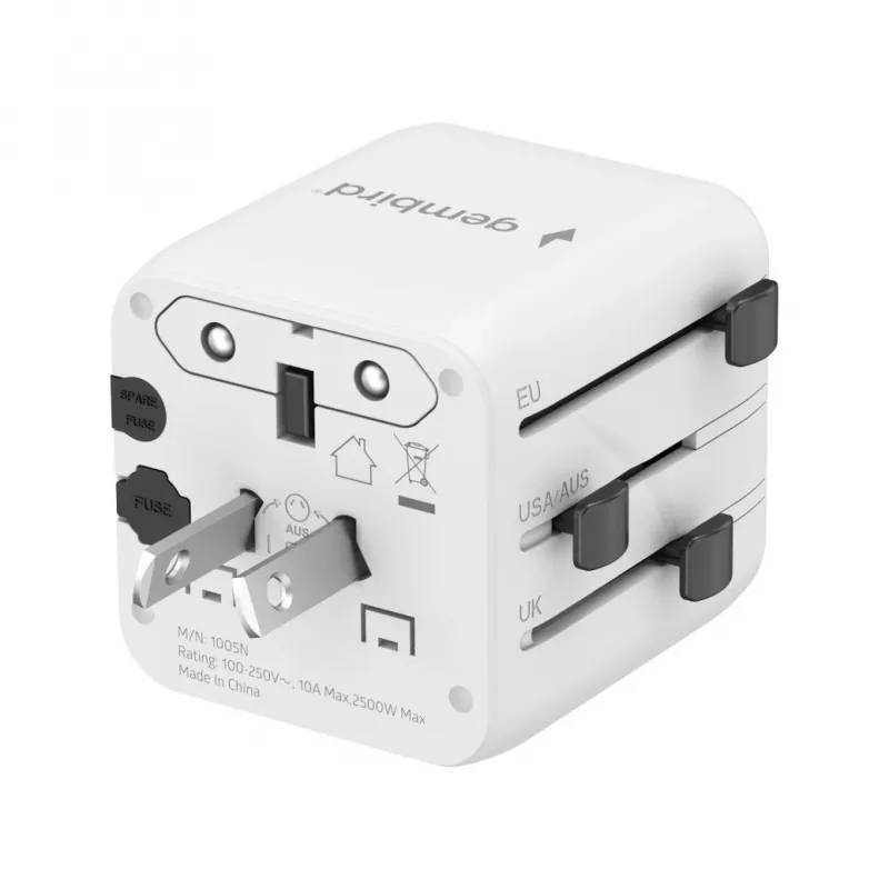 Universele reisadapter GEMBIRD TPA-INT-01-W — ingang 100–250 V, Type-G stekker, compacte afmetingen 84×56×85 mm