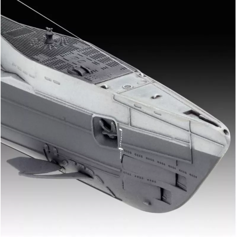 Plastic model German Submarine T.IX C/40 1/144