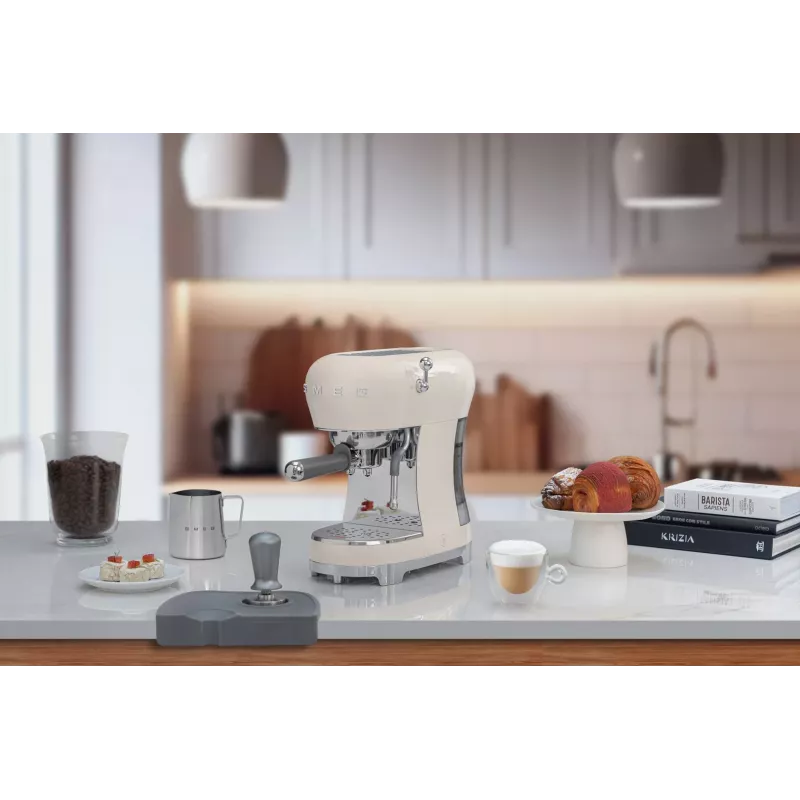 SMEG koffiemachine crème