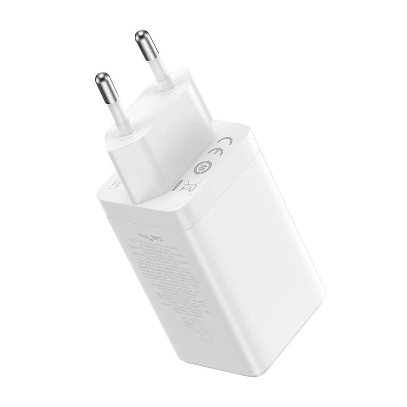 Wandlader Baseus GaN5 Pro 65W — USB + 2×USB-C (QC3.0, PD3.0) met 1m USB-C-kabel, wit