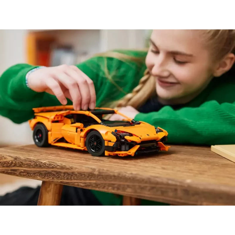 LEGO TECHNIC 42196 Lamborghini Huracán Tecnica oranje