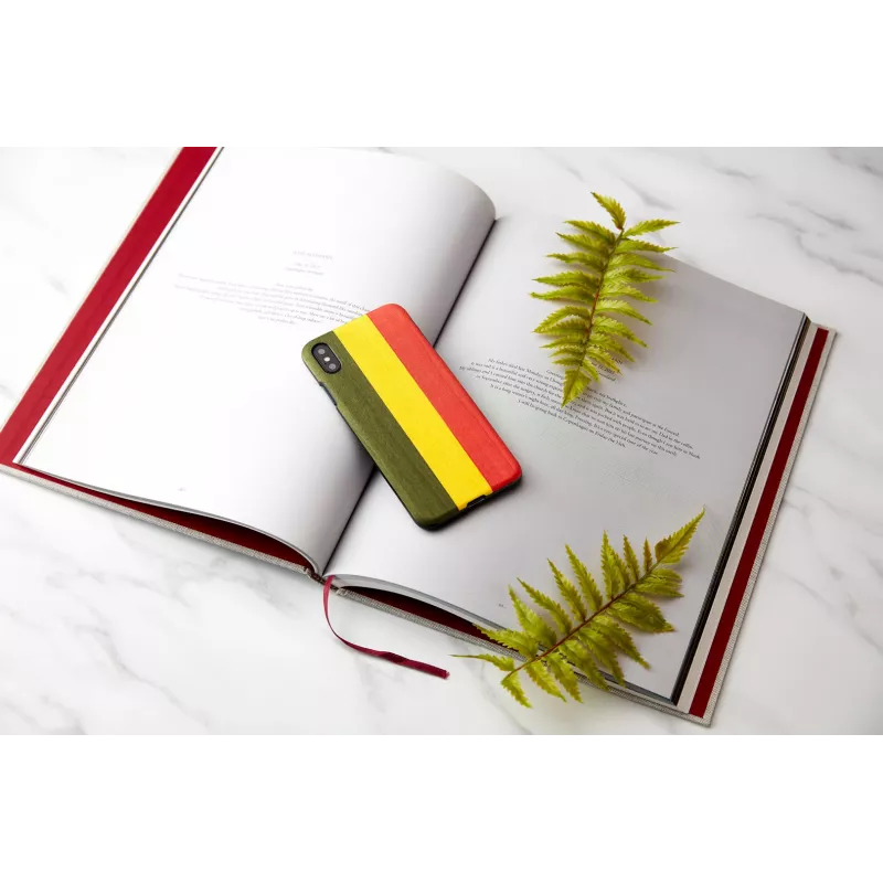 Smartphonehoes man and wood voor iPhone XS Max – model reggae, zwart