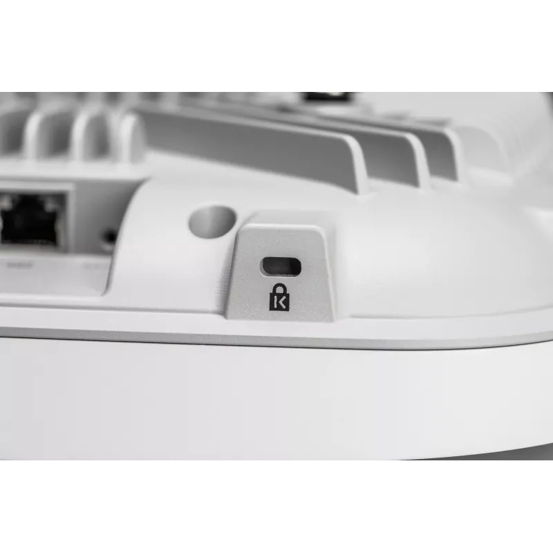 LANCOM LX-7300 9300 Mbit/s wit Power over Ethernet (PoE)