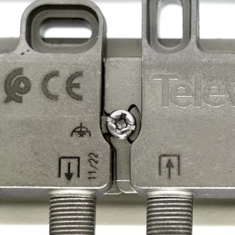 Splitter Televes 6-voudig VT612FZ 5–1218 MHz 12 dB