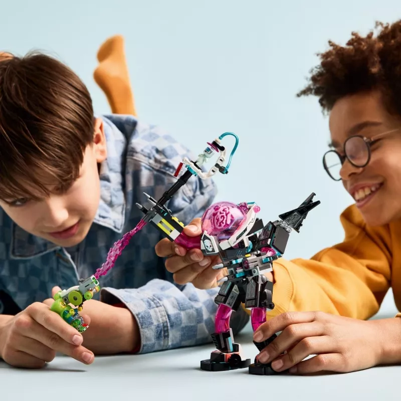 Constructiespeelgoed LEGO 71495 Mateo vs. Cyberbrain Mech – speelset met minifiguren en bouwbare mech