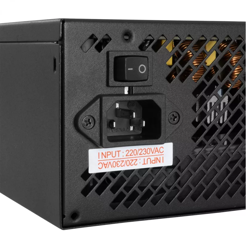 Voeding White Shark GPSU-B600S Colonel-3 600W