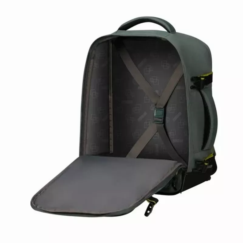Kabinrugzak American Tourister Take2Cabin MS voor Wizz Air - dark forest