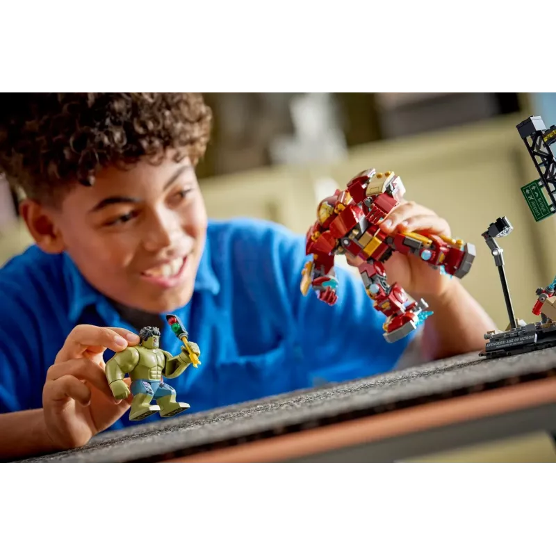 LEGO MARVEL 76343 Episch gevecht: Hulkbuster tegen de Hulk
