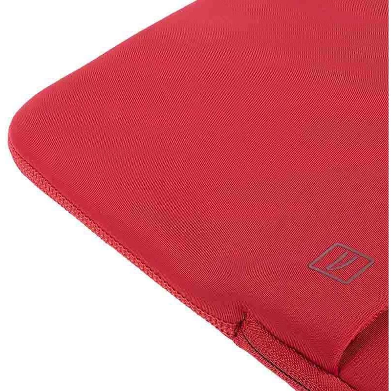 TUCANO Top Second Skin 40,60 cm 16 rood notebook tot 16 BFTMB16-R
