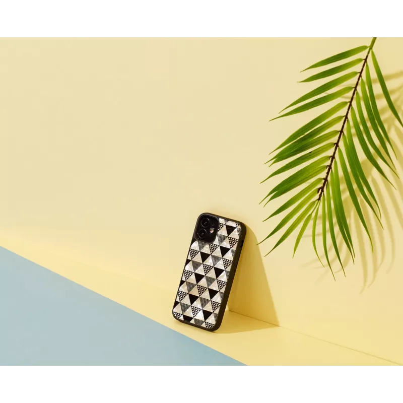 Hoes iKins voor Apple iPhone 12 mini, piramide structuur, zwart