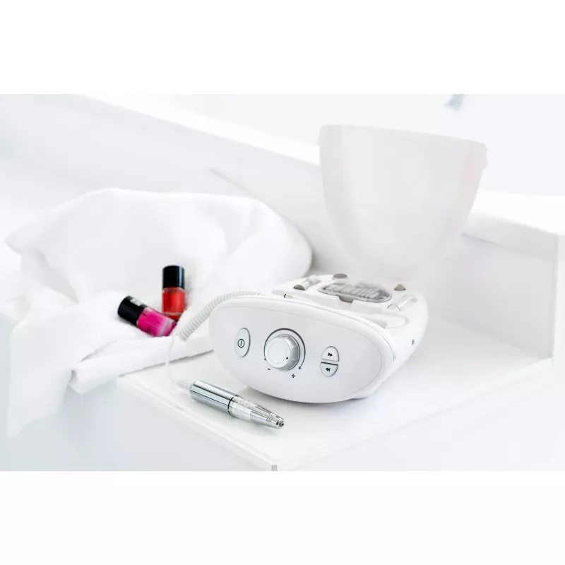 Manicure-pedicureset Beurer MP 100 nagelverzorging – elektrisch manicure-/pedicureapparaat, wit