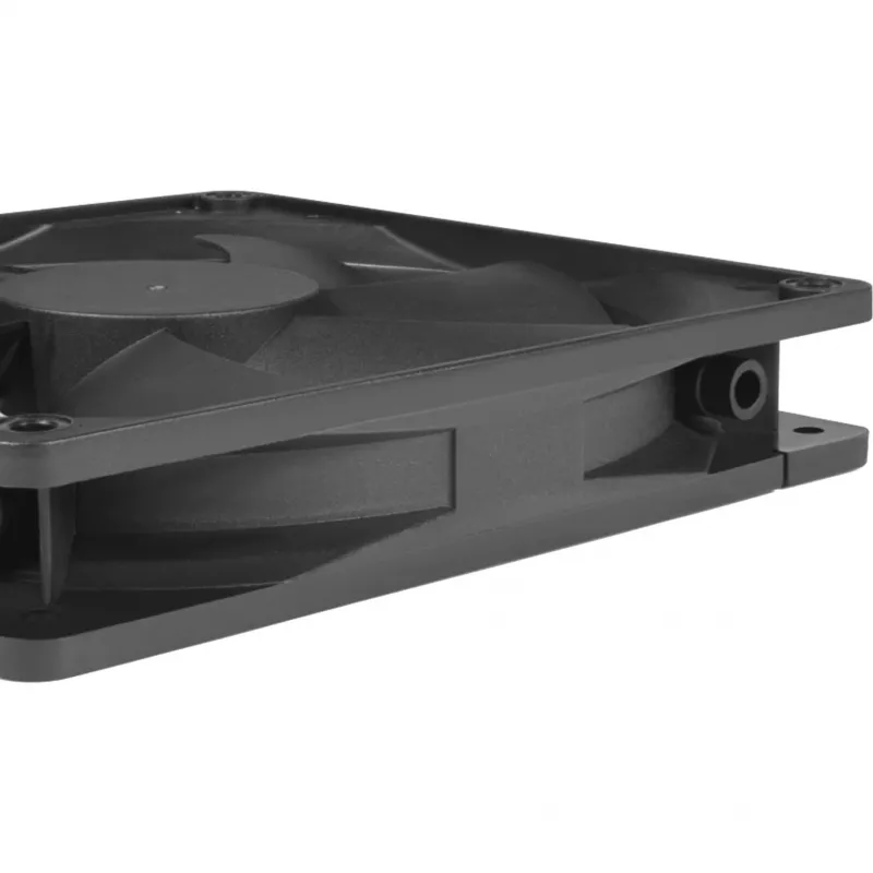 Alphacool Core 140-mm-PWM-behuizingsventilator 2500 tpm zwart