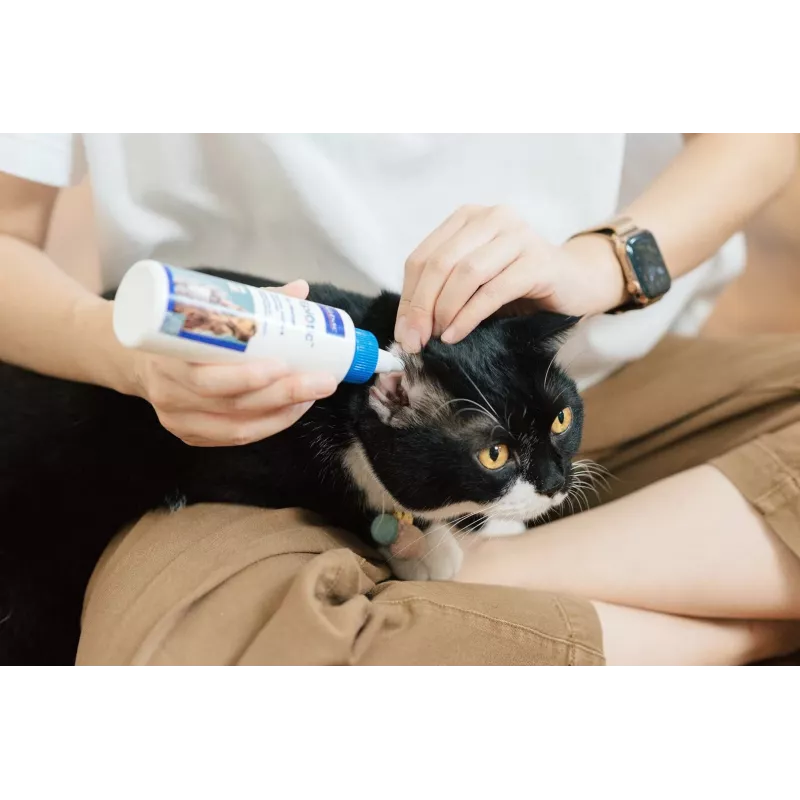 Oorreinigingsoplossing VIRBAC EPI-OTIC S-I-S voor honden en katten 60 ml