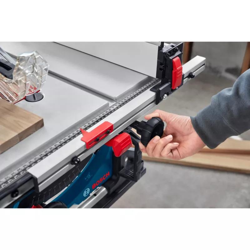 Bosch GTS 70-216 Professional tafelcirkelzaag, 1850 W, zaagblad 216 mm, blauw/zilver