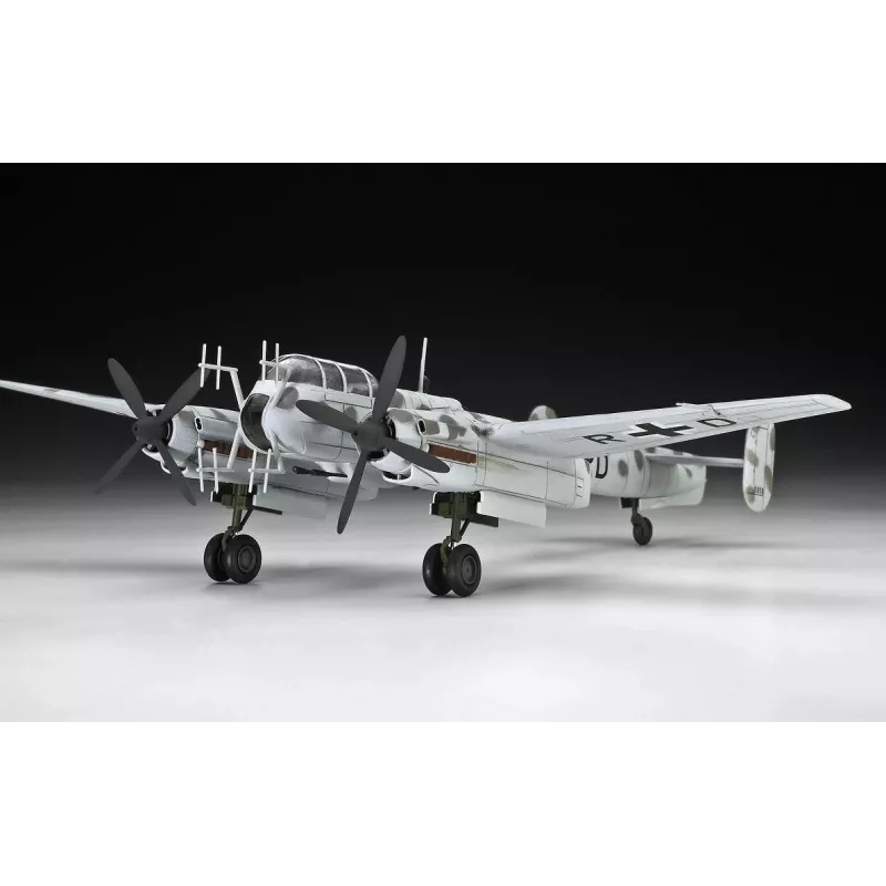 Plastic modelbouwpakket REVELL Arado AR-240 schaal 1:72 — vliegtuigmontagemodel
