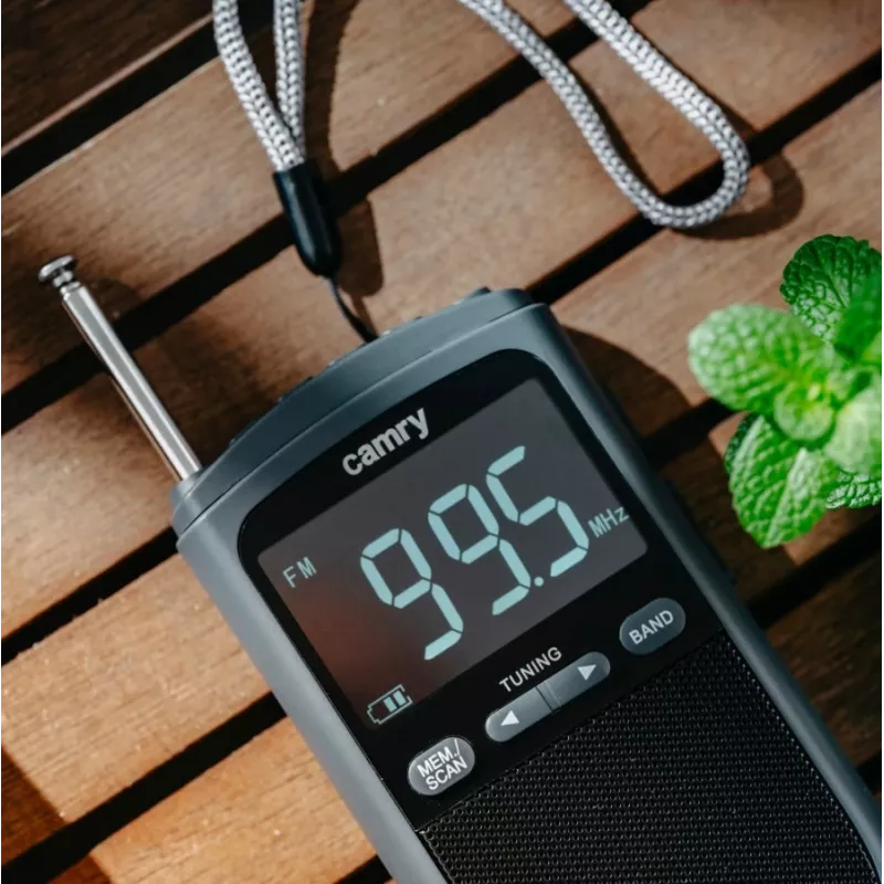 Camry | Draagbare miniradio | CR 1905 | Wekfunctie | Zwart