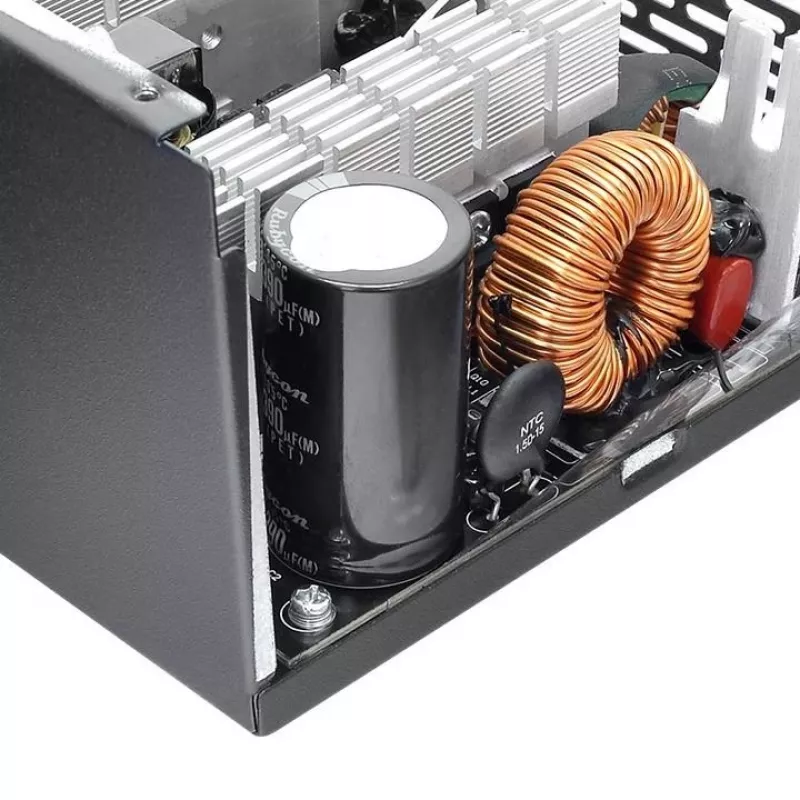 Voeding Thermaltake Smart BX1 PS-SPD-0650NNSABE-1 (650 W; actief; 120 mm)