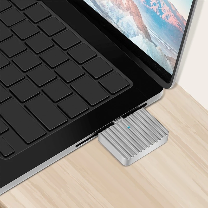 Zeer kleine USB3.2 Gen2x1 SSD-behuizing USB-C NVM