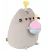 Knuffel Pusheen van Pusheen — 24 cm verjaardagshoed met taart knuffel