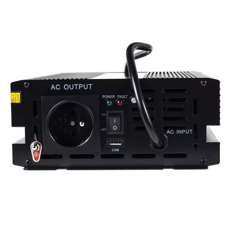 Spanningsomvormer Green Cell INV07, DC 12 V naar AC 230 V, 300 W, 50 Hz, Type-C-stekker, zwart