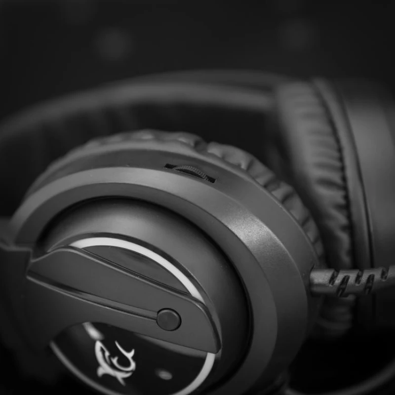 White Shark GH-2044 Wolf zwart